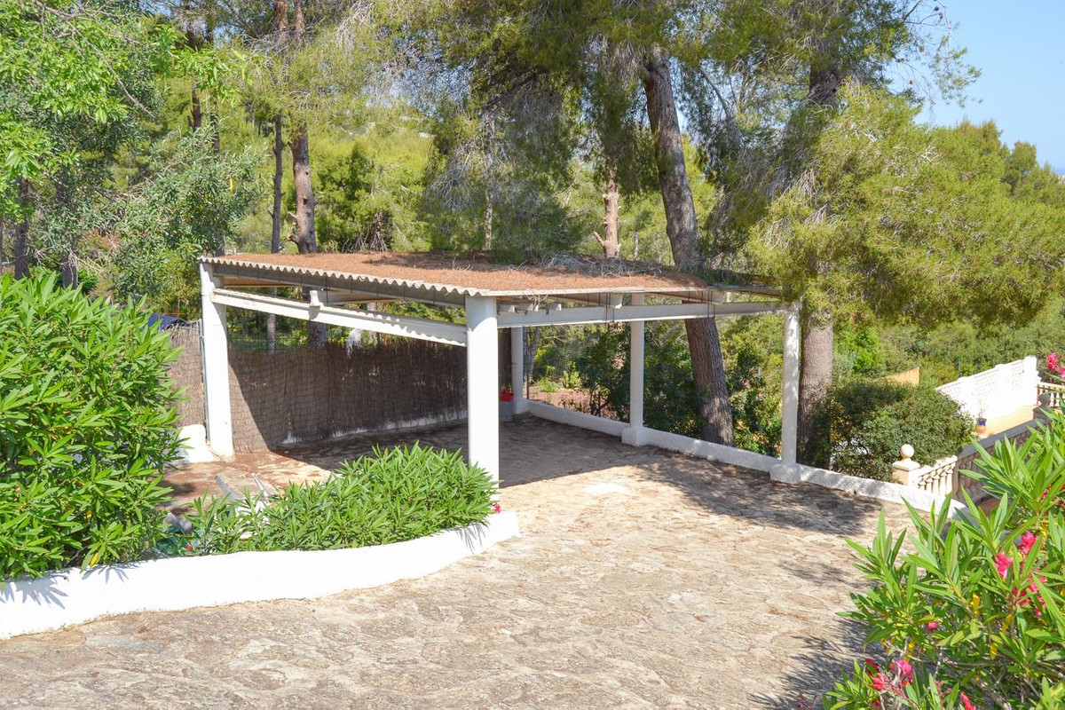 Se vende Villa - Chalet de 6 dormitorios en Costa Blanca, Alicante, España