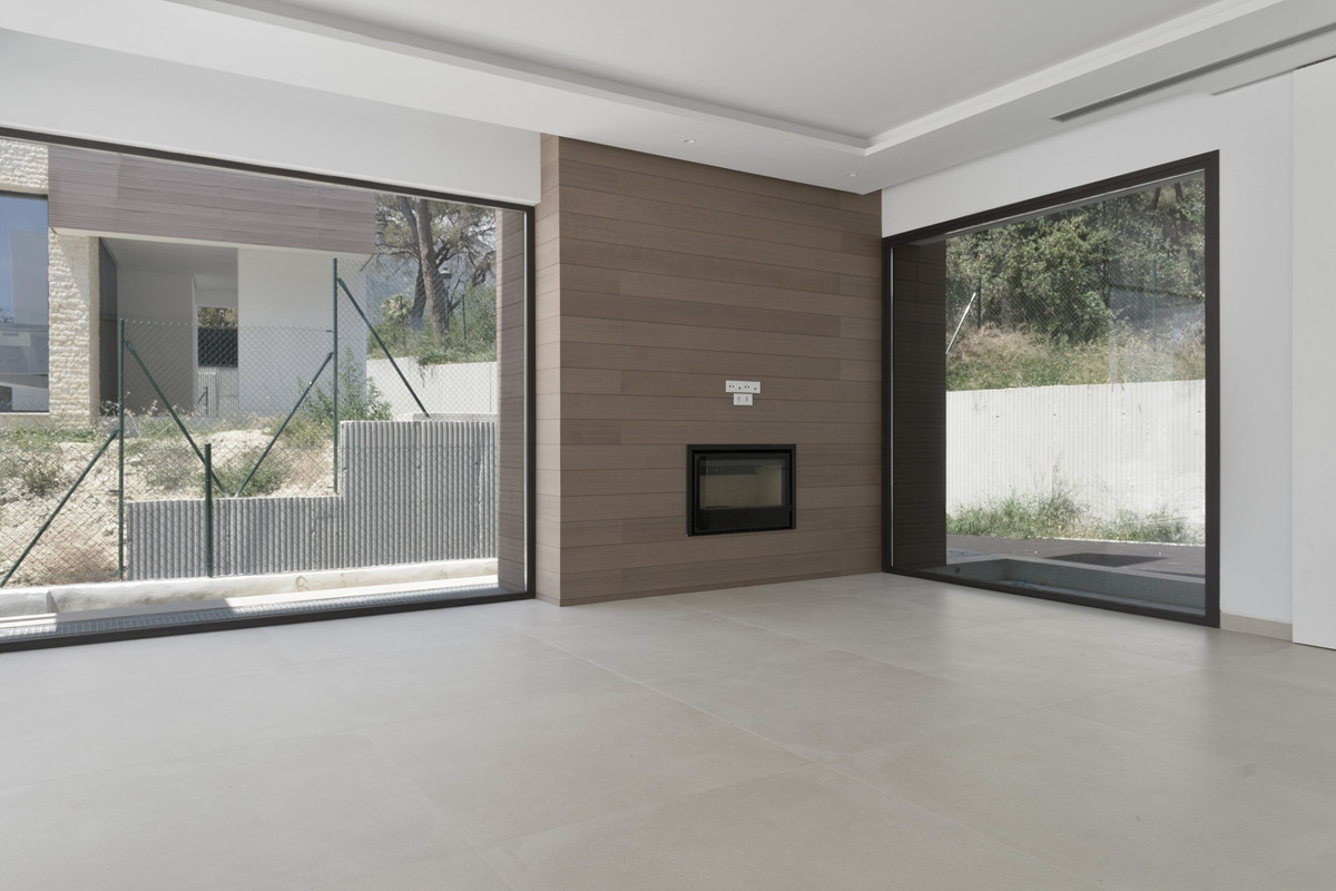 Se vende Villa - Chalet de 4 dormitorios en Costa Del Sol, Málaga, España