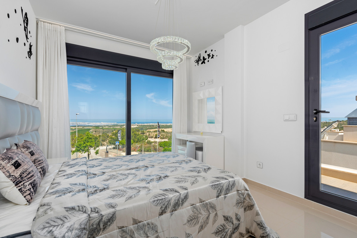 5 Bed Townhouse for sale in San Miguel De Salinas Costa Blanca, Alicante, Spain