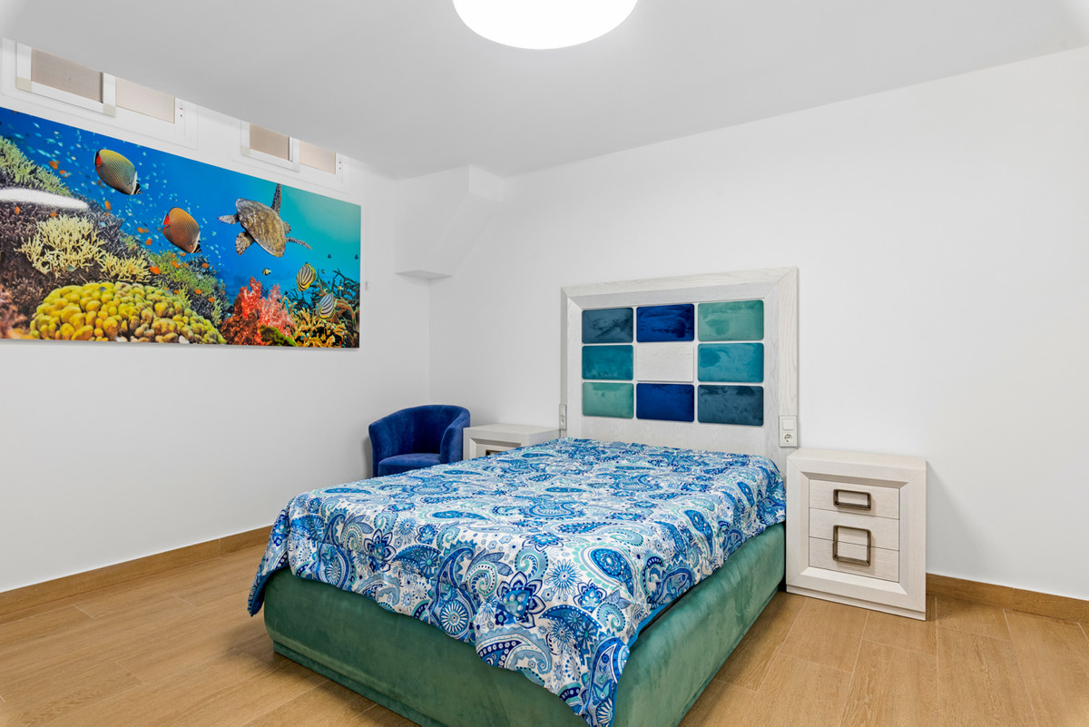 5 Bed Townhouse for sale in San Miguel De Salinas Costa Blanca, Alicante, Spain