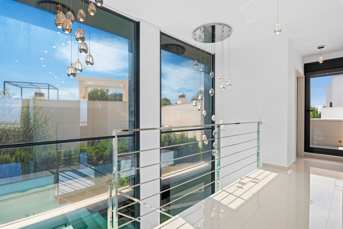 5 Bed Townhouse for sale in San Miguel De Salinas Costa Blanca, Alicante, Spain