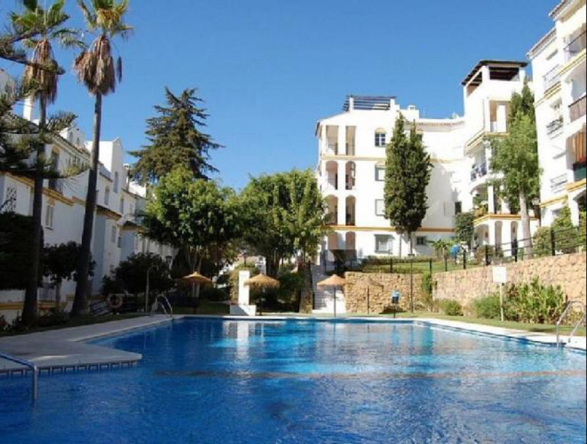 2 Bed Apartment for sale in Diana Park Costa Del Sol, Málaga, Spain