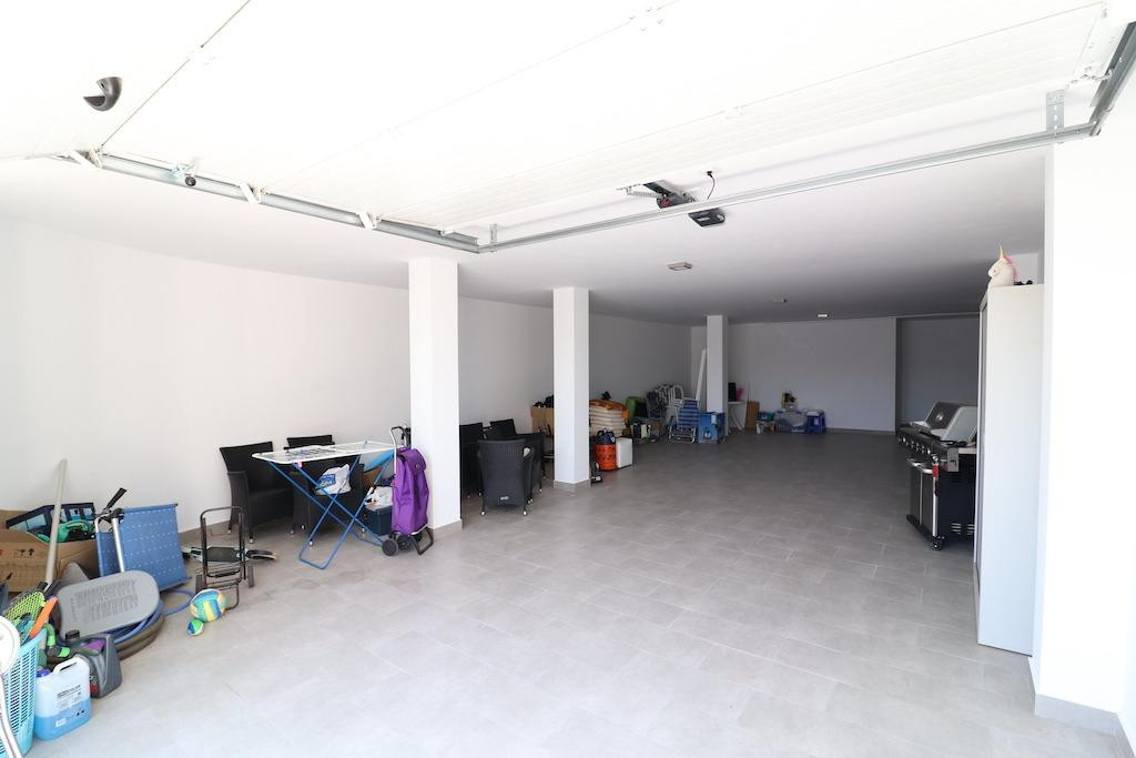 Se vende Villa - Chalet de 3 dormitorios en Costa Blanca, Alicante, España