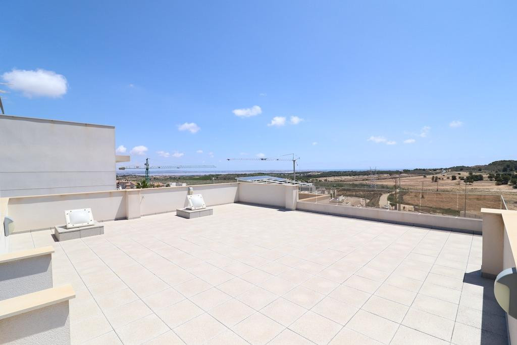 Se vende Villa - Chalet de 3 dormitorios en Costa Blanca, Alicante, España