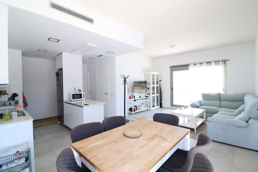 Se vende Villa - Chalet de 3 dormitorios en Costa Blanca, Alicante, España
