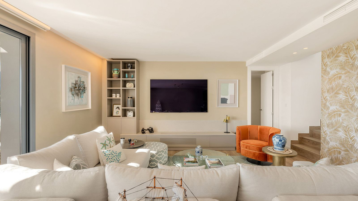 4 Bed Apartment for sale in Santa Clara Costa Del Sol, Málaga, Spain