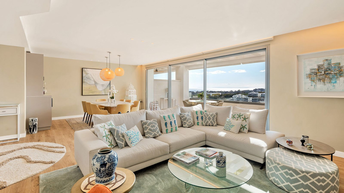 4 Bed Apartment for sale in Santa Clara Costa Del Sol, Málaga, Spain