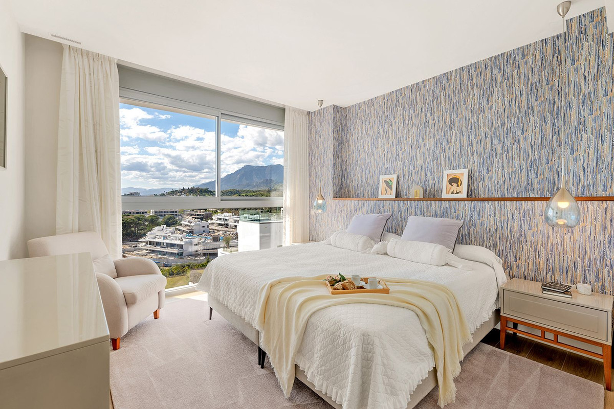 4 Bed Apartment for sale in Santa Clara Costa Del Sol, Málaga, Spain