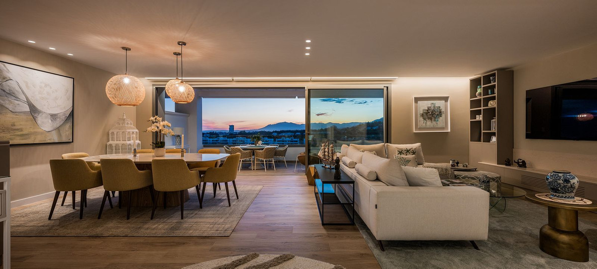 4 Bed Apartment for sale in Santa Clara Costa Del Sol, Málaga, Spain