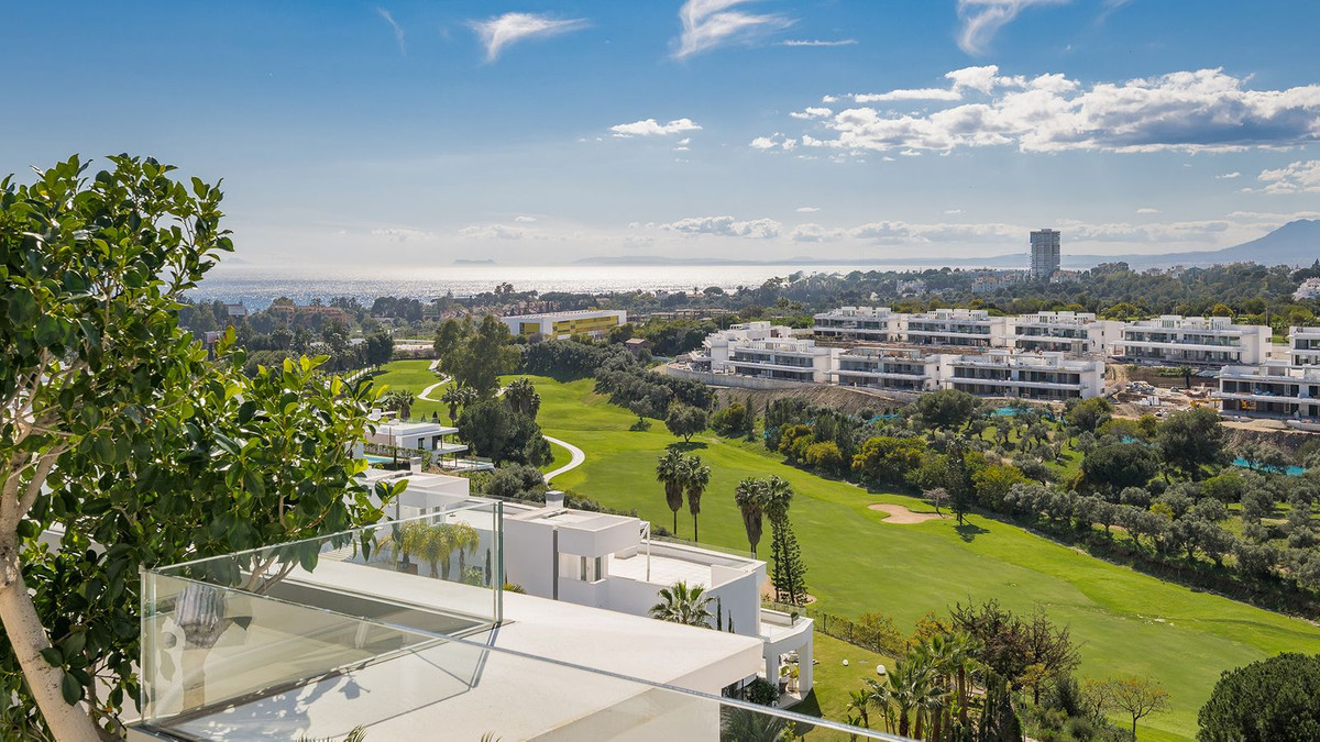4 Bed Apartment for sale in Santa Clara Costa Del Sol, Málaga, Spain