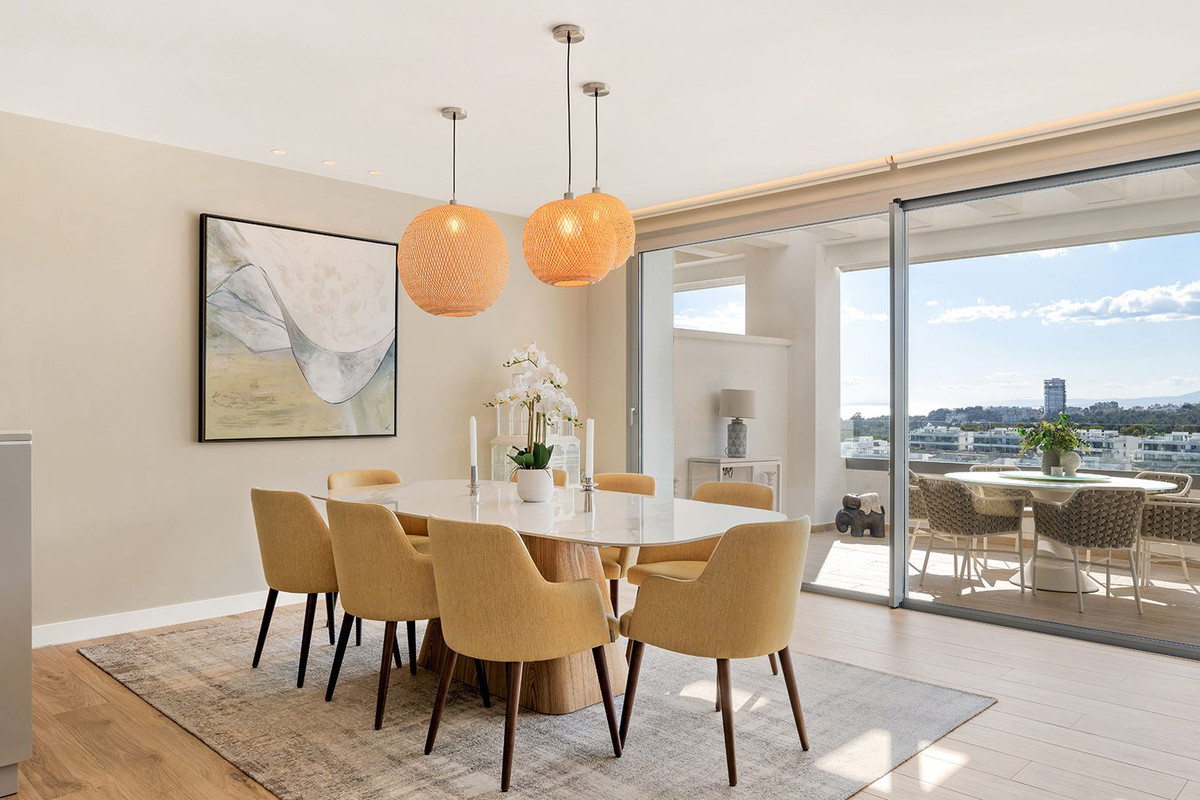 4 Bed Apartment for sale in Santa Clara Costa Del Sol, Málaga, Spain