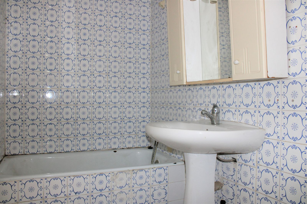 4 Bed Townhouse for sale in Nerja Costa Del Sol East, Málaga, Spain