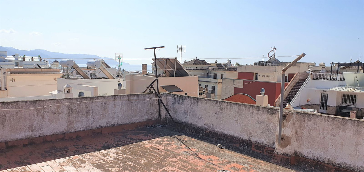 4 Bed Townhouse for sale in Nerja Costa Del Sol East, Málaga, Spain