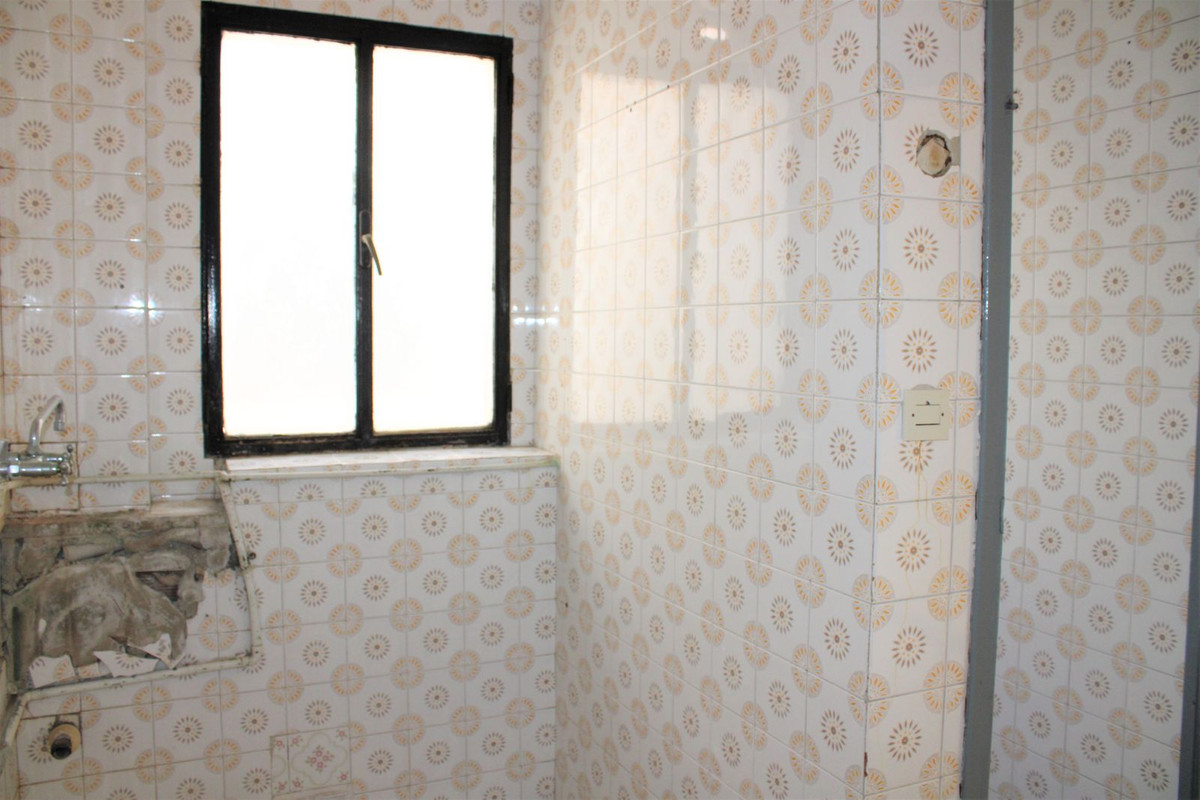 4 Bed Townhouse for sale in Nerja Costa Del Sol East, Málaga, Spain