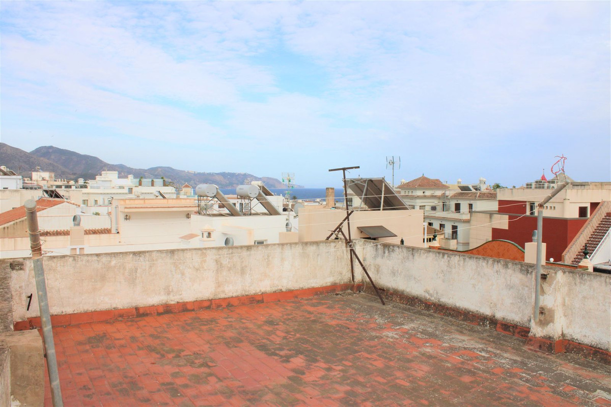 4 Bed Townhouse for sale in Nerja Costa Del Sol East, Málaga, Spain