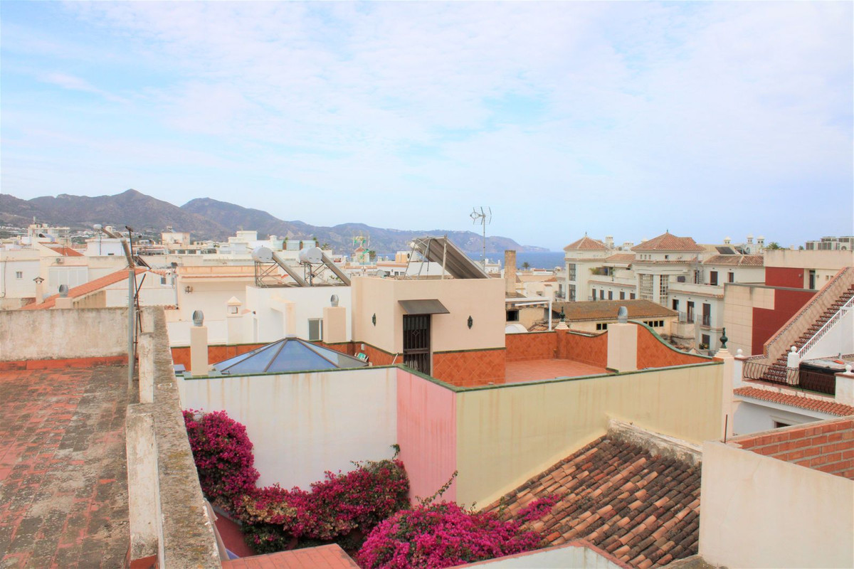 4 Bed Townhouse for sale in Nerja Costa Del Sol East, Málaga, Spain