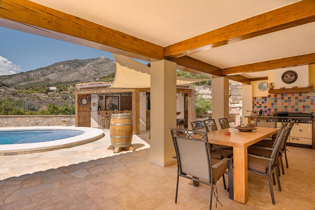 4 Bed Townhouse for sale in Callosa Den Sarria Costa Blanca, Alicante, Spain