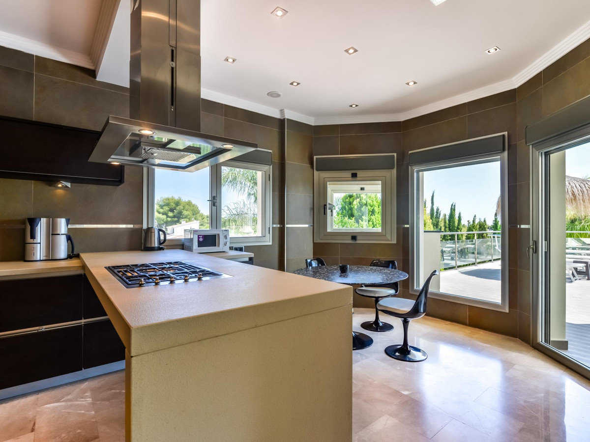 5 Bed Townhouse for sale in Benissa Costa Blanca, Alicante, Spain