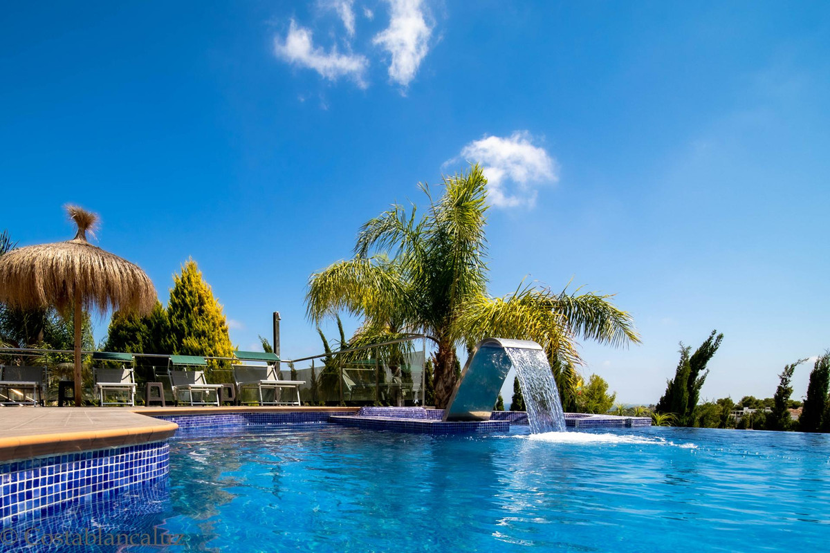 5 Bed Townhouse for sale in Benissa Costa Blanca, Alicante, Spain