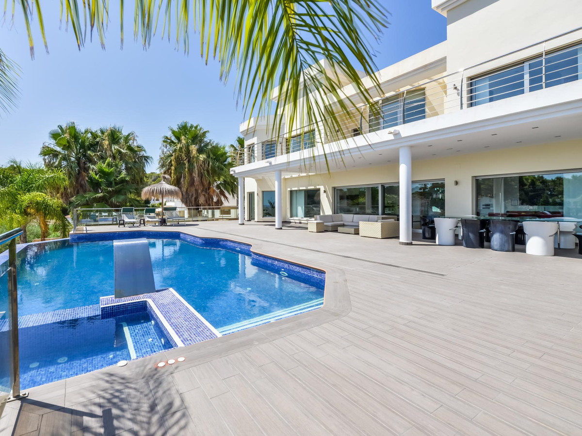 5 Bed Townhouse for sale in Benissa Costa Blanca, Alicante, Spain