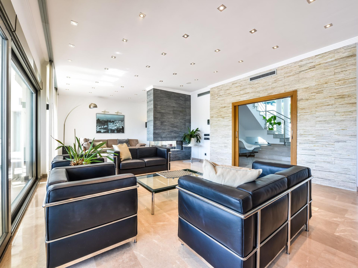 5 Bed Townhouse for sale in Benissa Costa Blanca, Alicante, Spain