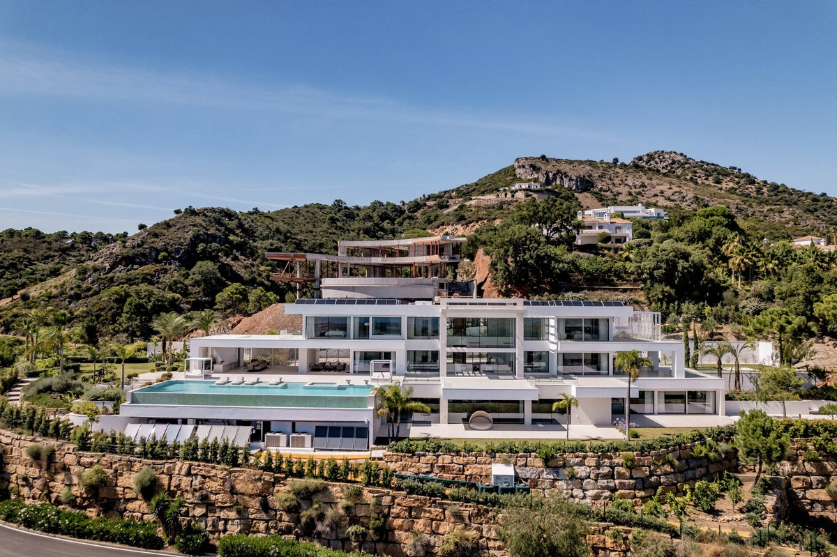 Se vende Villa - Chalet de 7 dormitorios en Costa Del Sol, Málaga, España