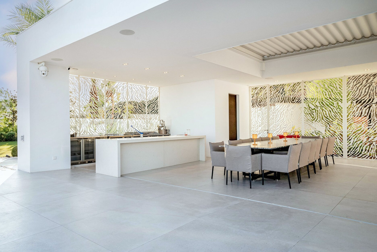Se vende Villa - Chalet de 7 dormitorios en Costa Del Sol, Málaga, España