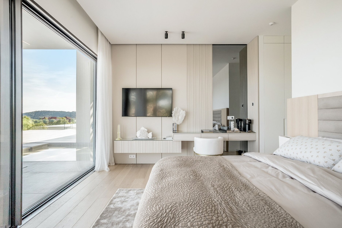 Se vende Villa - Chalet de 7 dormitorios en Costa Del Sol, Málaga, España