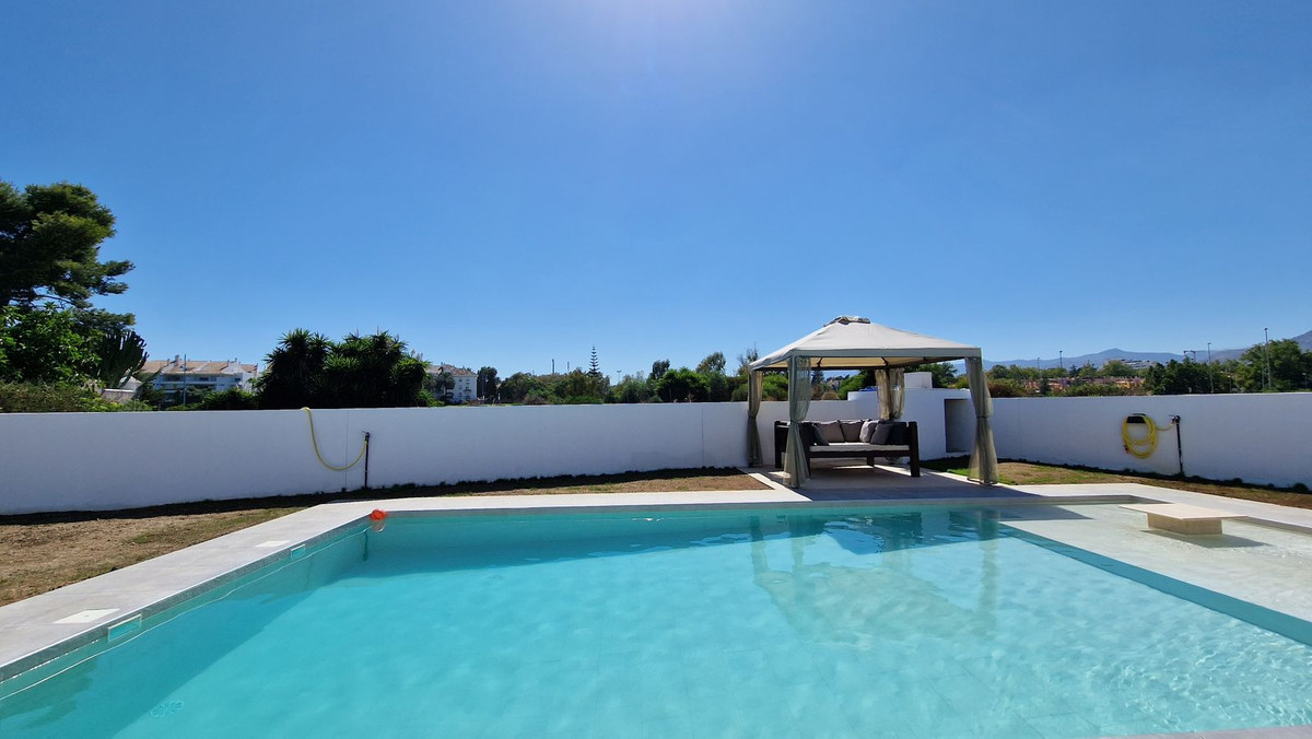 3 Bed Townhouse for sale in San Pedro De Alcántara Costa Del Sol, Málaga, Spain