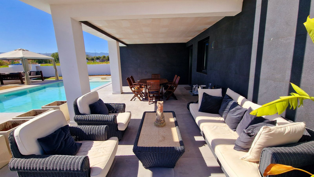 3 Bed Townhouse for sale in San Pedro De Alcántara Costa Del Sol, Málaga, Spain