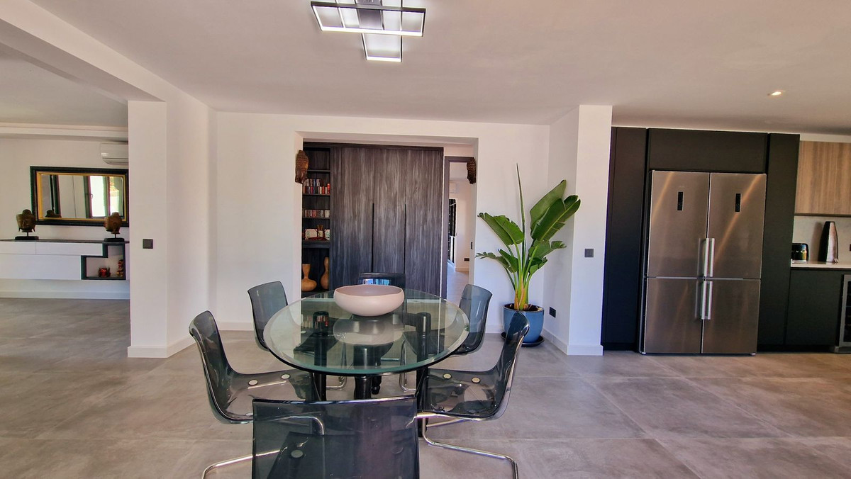 3 Bed Townhouse for sale in San Pedro De Alcántara Costa Del Sol, Málaga, Spain