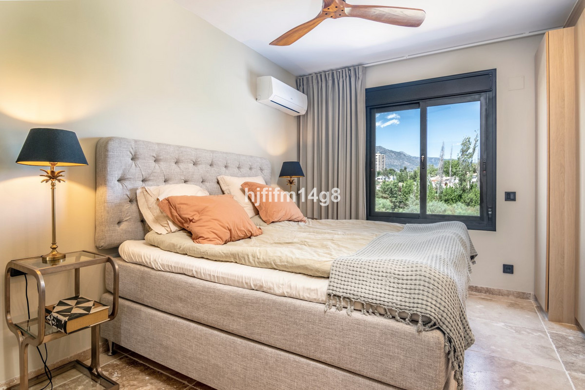 3 Bed Apartment for sale in Nueva Andalucía Costa Del Sol, Málaga, Spain