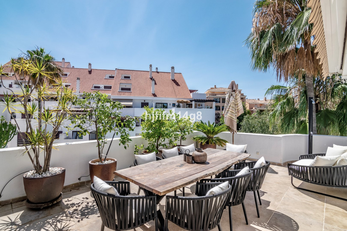 3 Bed Apartment for sale in Nueva Andalucía Costa Del Sol, Málaga, Spain