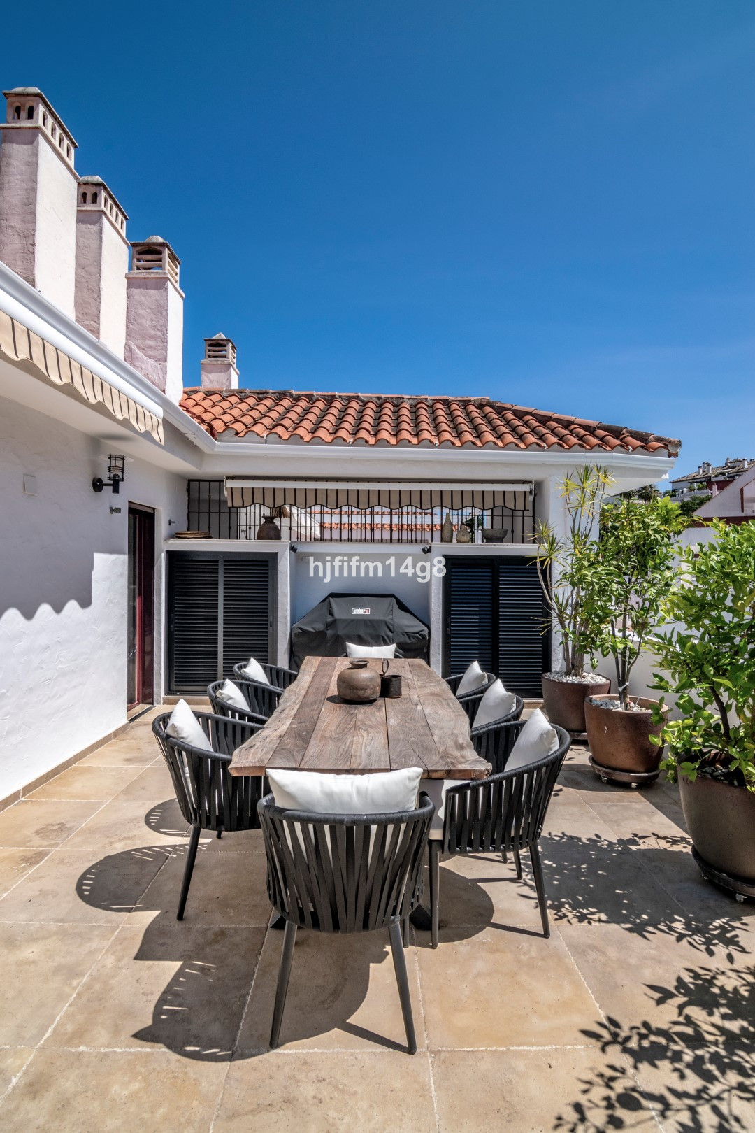 3 Bed Apartment for sale in Nueva Andalucía Costa Del Sol, Málaga, Spain