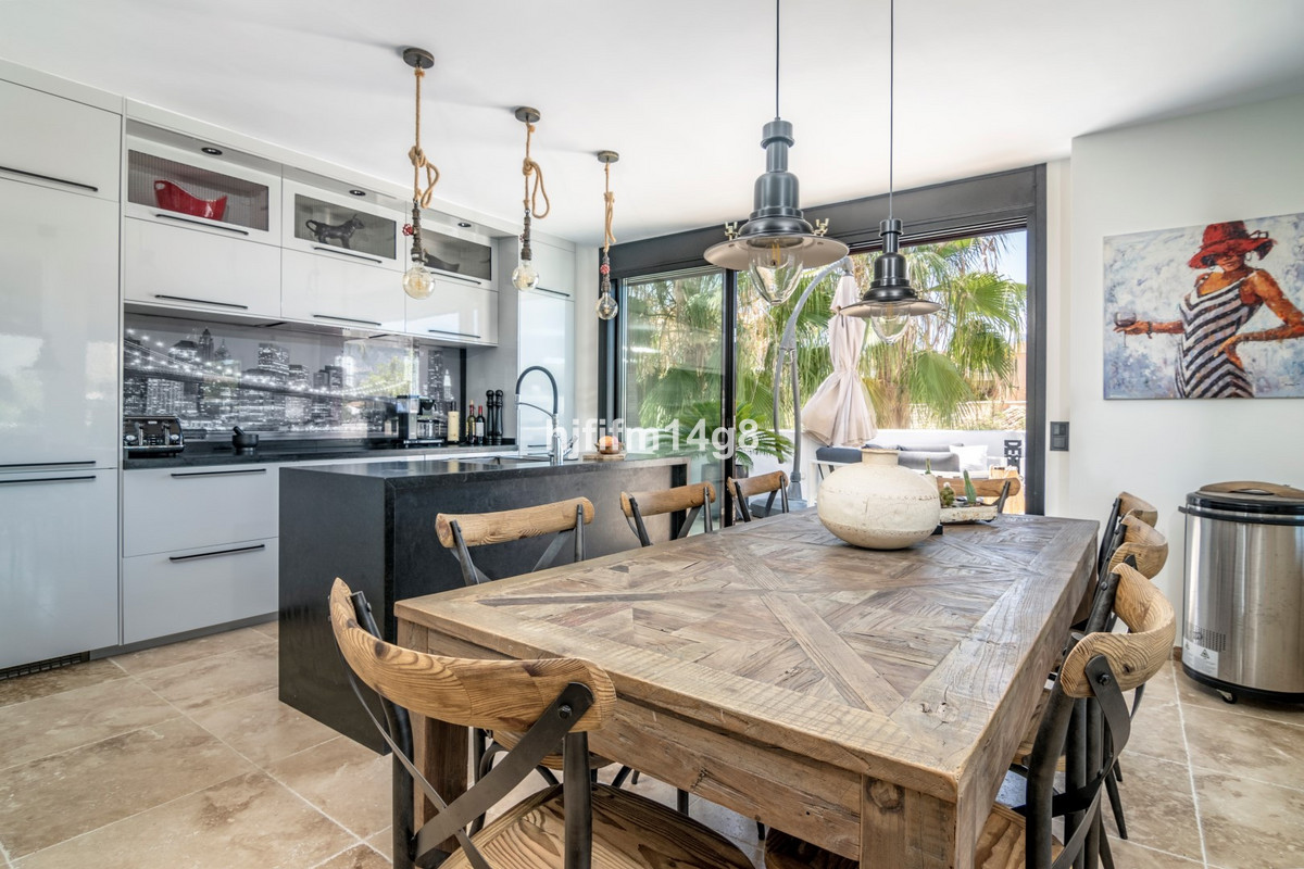 3 Bed Apartment for sale in Nueva Andalucía Costa Del Sol, Málaga, Spain