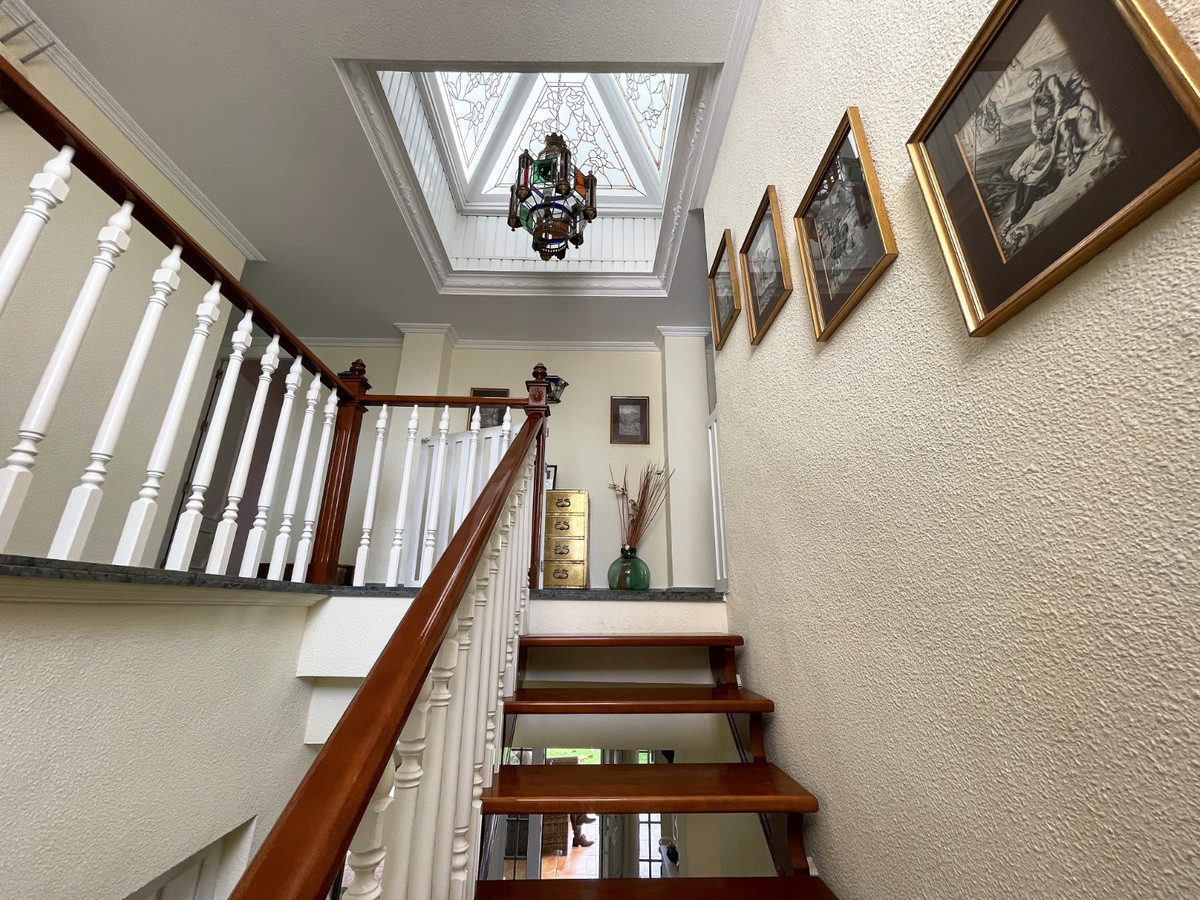 8 Bed Townhouse for sale in Cabo Roig Costa Blanca, Alicante, Spain