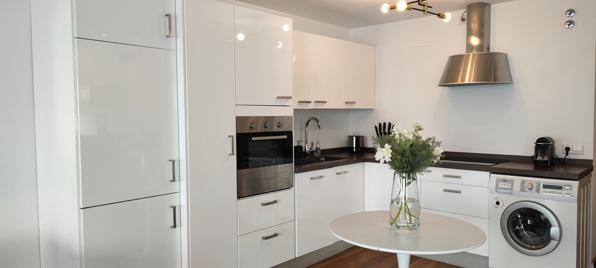 2 Bed Apartment for sale in Puerto Banús Costa Del Sol, Málaga, Spain