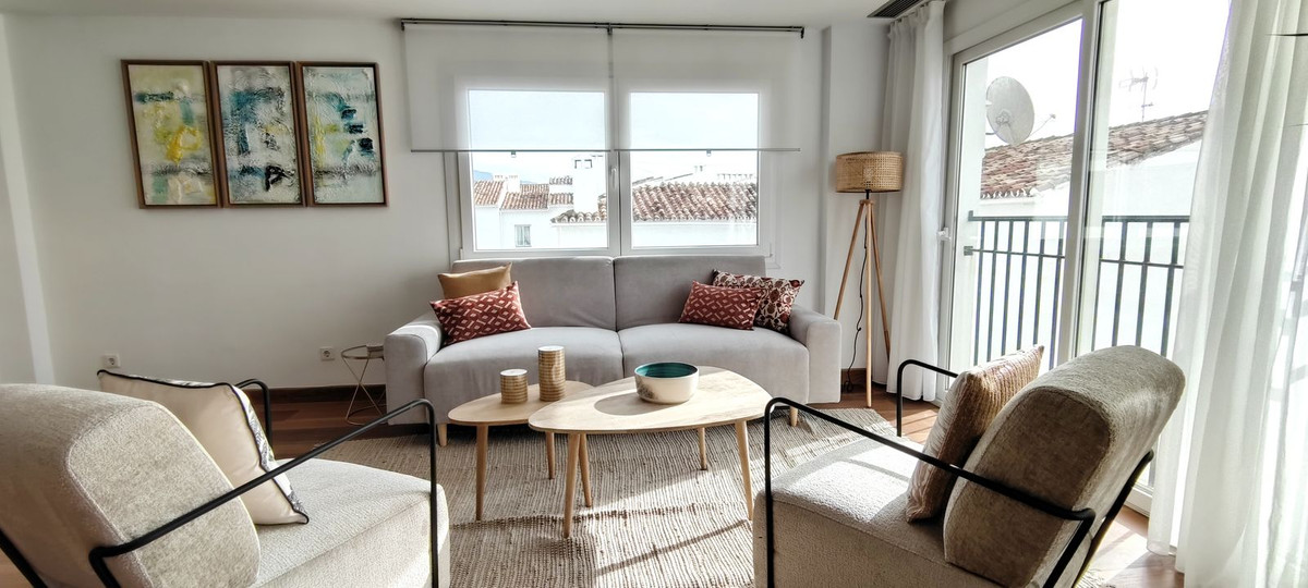 2 Bed Apartment for sale in Puerto Banús Costa Del Sol, Málaga, Spain