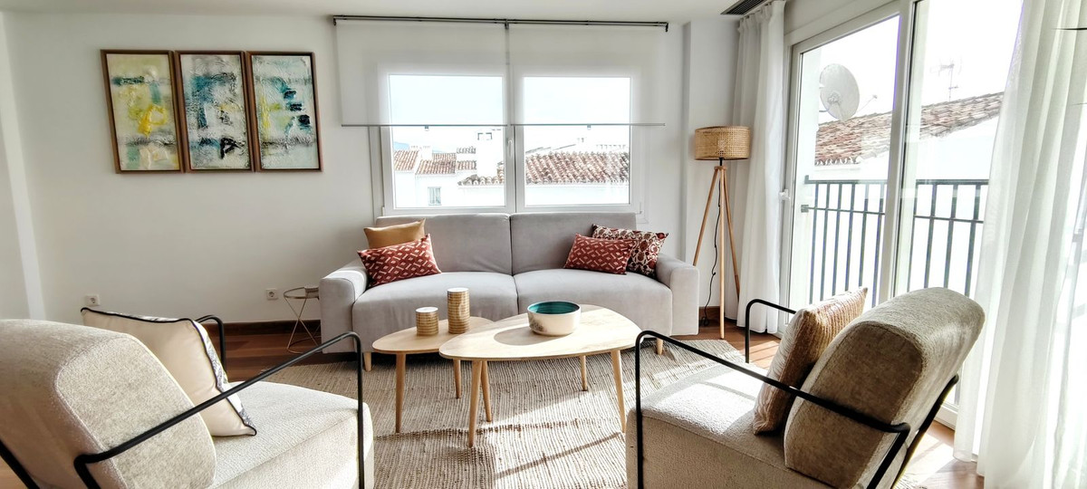 2 Bed Apartment for sale in Puerto Banús Costa Del Sol, Málaga, Spain