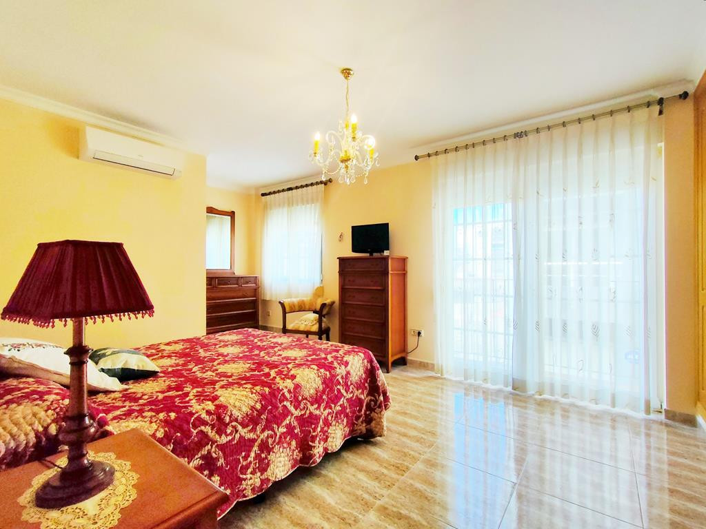 4 Bed Townhouse for sale in Denia Costa Blanca, Alicante, Spain