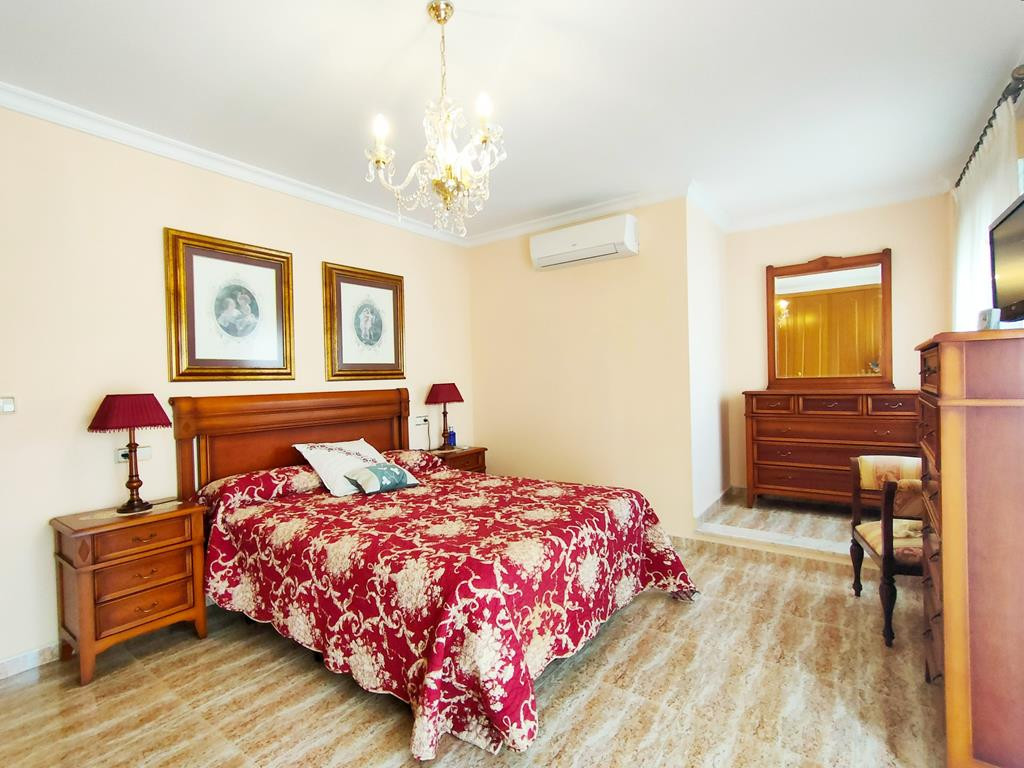 4 Bed Townhouse for sale in Denia Costa Blanca, Alicante, Spain
