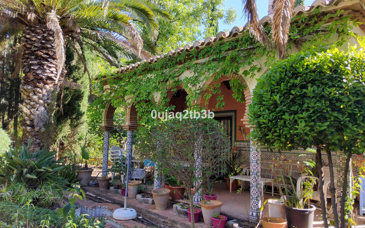 6 Bed Townhouse for sale in Mijas Costa Del Sol, Málaga, Spain