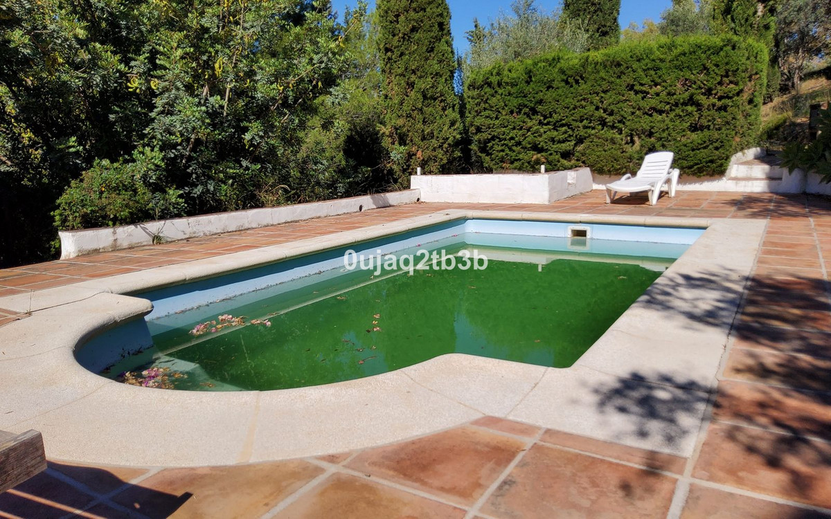 6 Bed Townhouse for sale in Mijas Costa Del Sol, Málaga, Spain