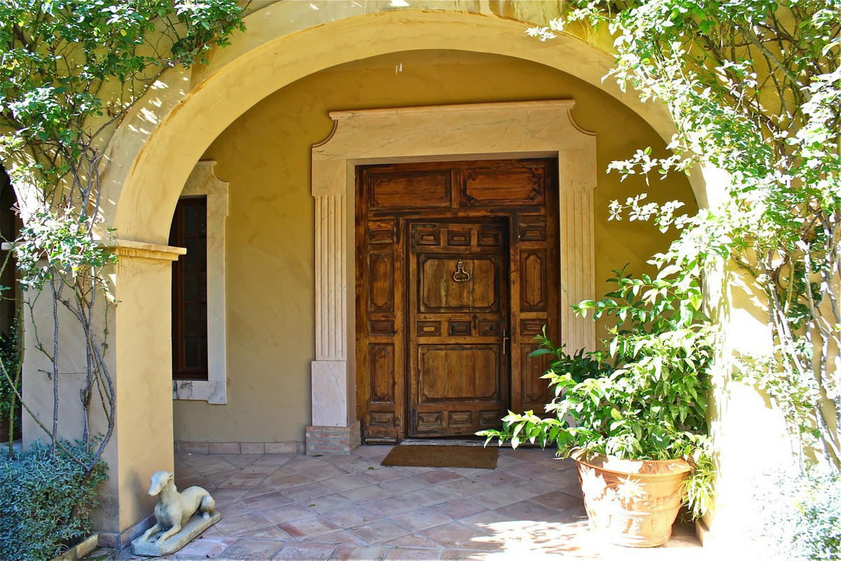 Se vende Finca - Cortijo de 6 dormitorios en Costa Del Sol, Málaga, España