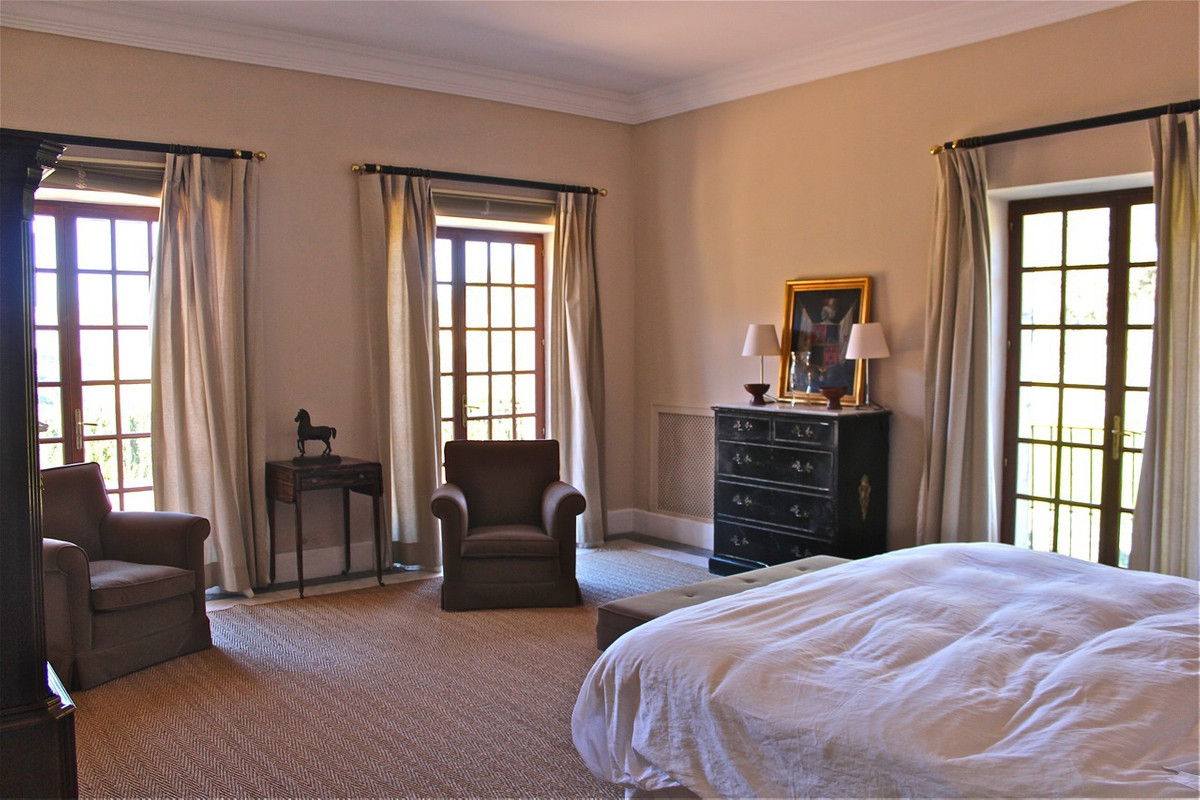 Se vende Finca - Cortijo de 6 dormitorios en Costa Del Sol, Málaga, España