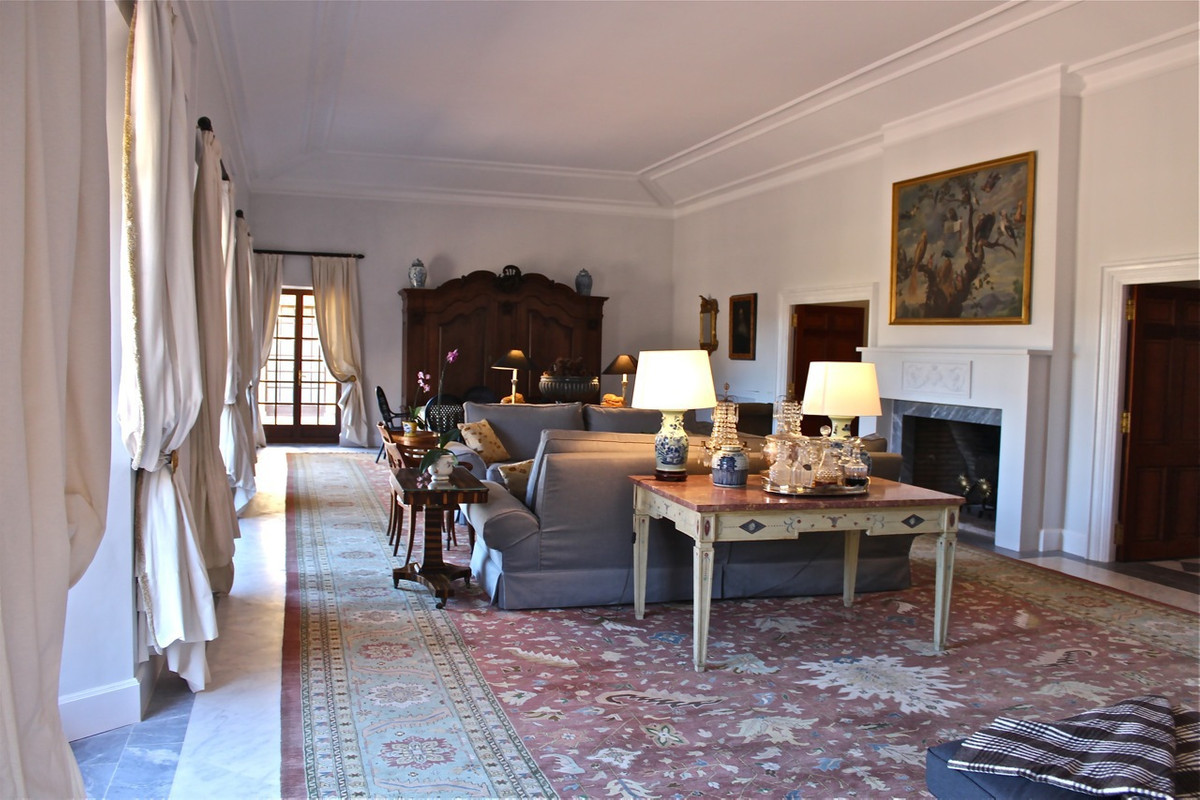 Se vende Finca - Cortijo de 6 dormitorios en Costa Del Sol, Málaga, España