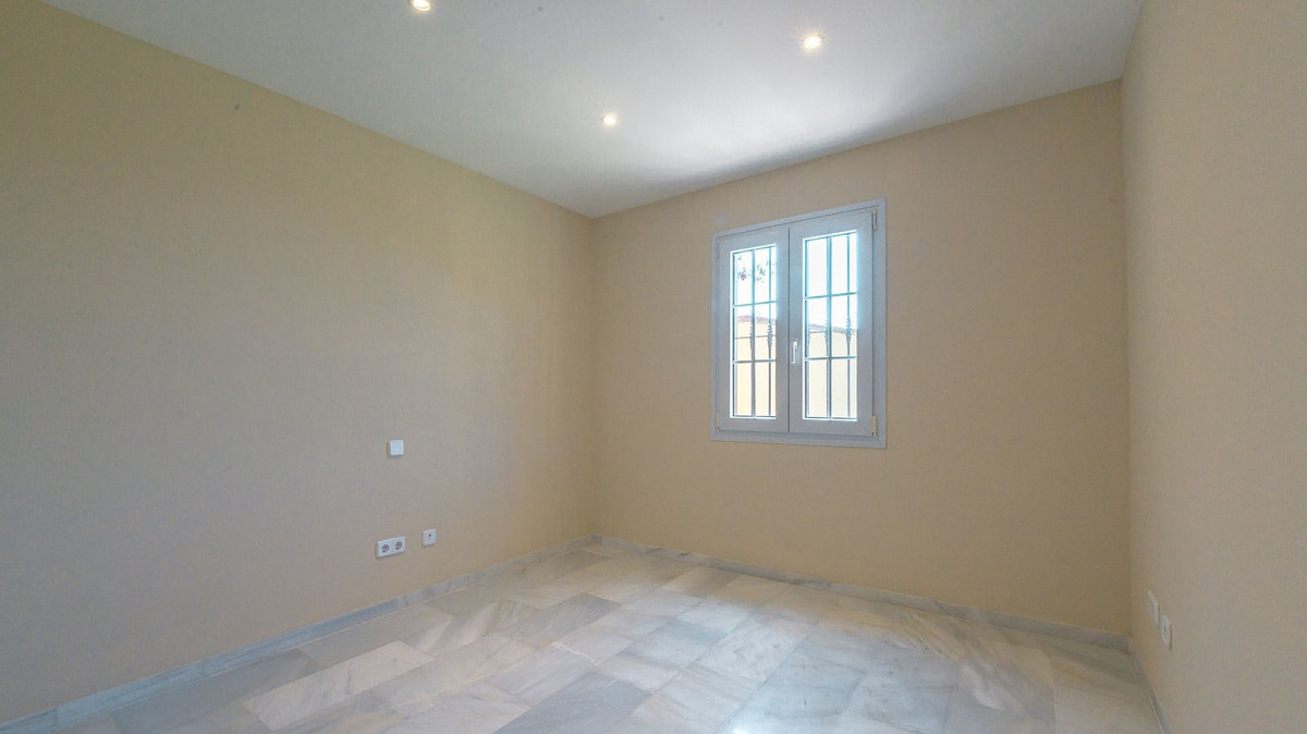 3 Bed Townhouse for sale in La Capellania Costa Del Sol, Málaga, Spain