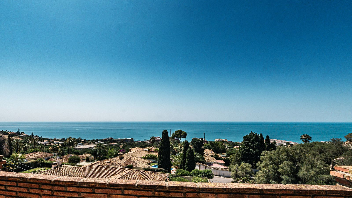3 Bed Townhouse for sale in La Capellania Costa Del Sol, Málaga, Spain