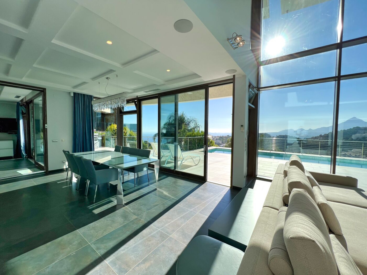 5 Bed Townhouse for sale in Altea Hills Costa Blanca, Alicante, Spain