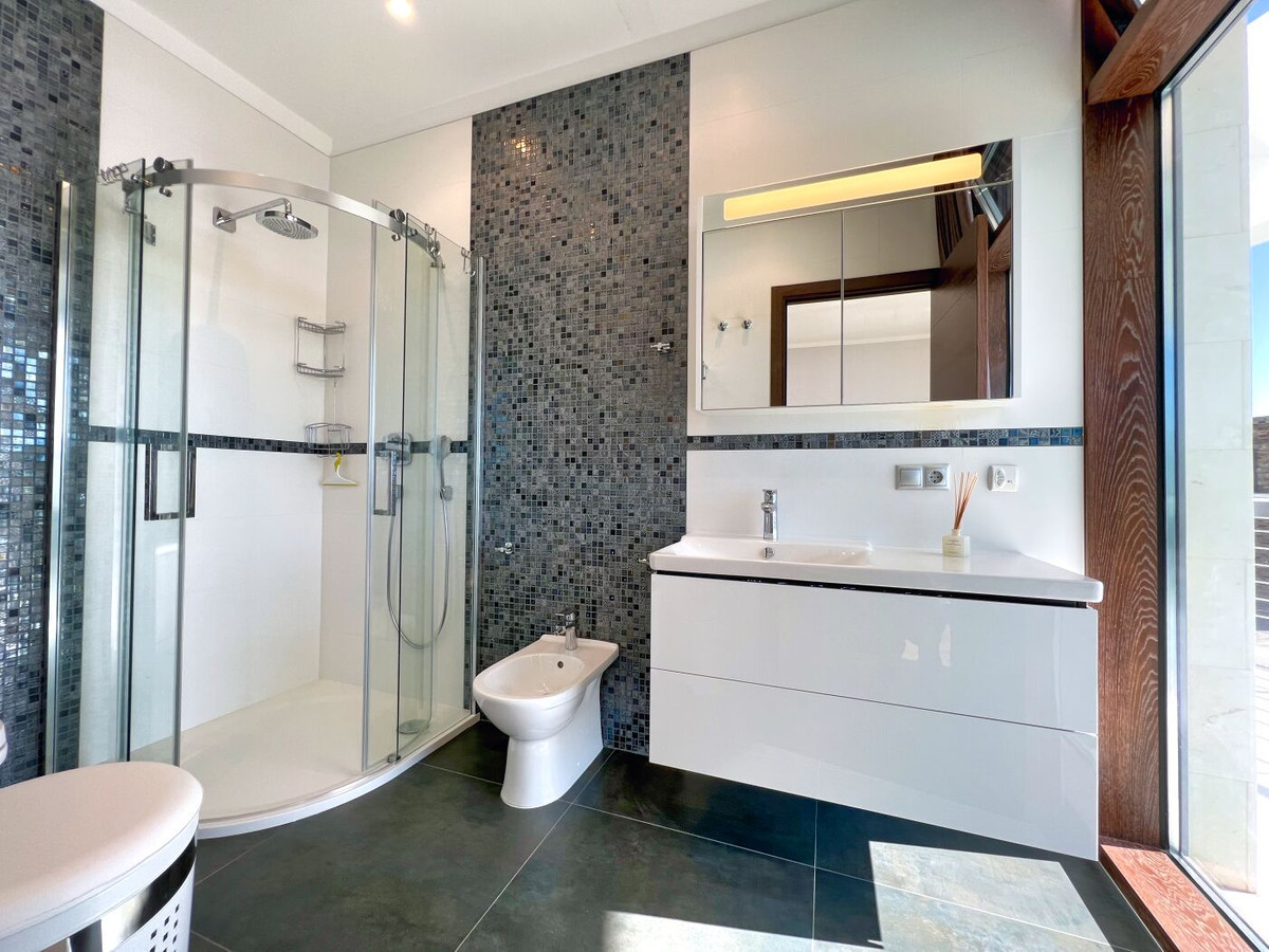 5 Bed Townhouse for sale in Altea Hills Costa Blanca, Alicante, Spain